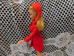 BARBIE RED FOR RAIN SIDE